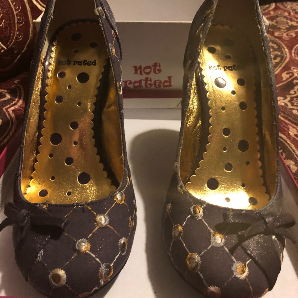 “Not Rated” Size 9.5 - Ladies Heels
